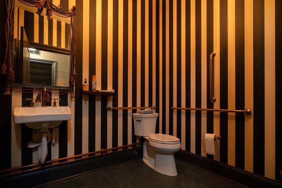 The powder room